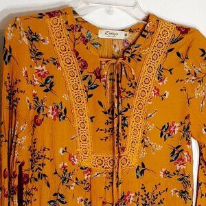 Dotsy's High-Low Bohemian Dress; Crinkle Fabric; Lace; Gold; Size Small